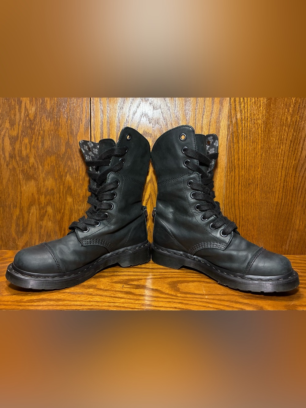 Dr. Martens Aimilita Floral Fold Down Cuff Black Leather Combat Boots Sz 7 - Picture 7 of 14